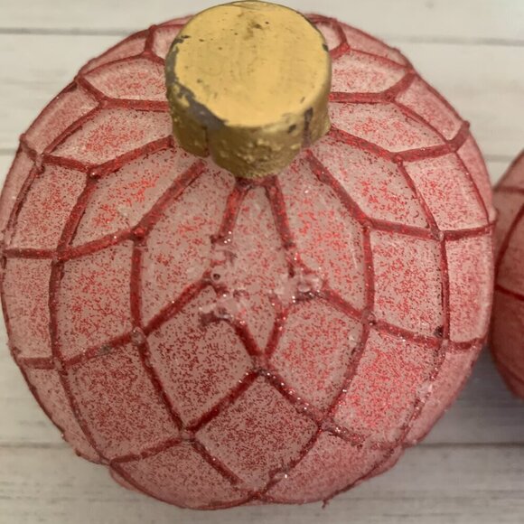 Valerie Parr Hill Set of 2 RED Lighted Christmas Ornaments Illuminated Globes - Picture 12 of 15